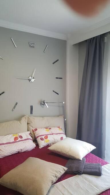 Modern Office Apartment.Wifi,2A/C,Luxury Fur/Tures เทสซาโลนิกิ ภายนอก รูปภาพ